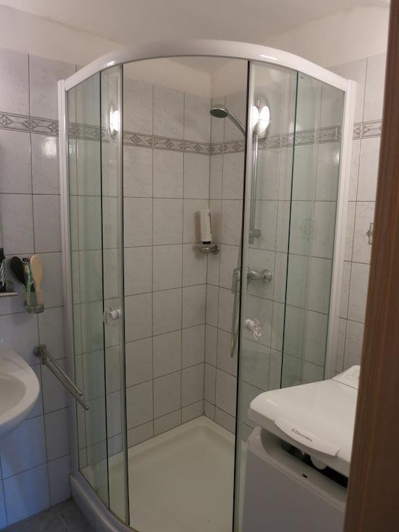 Ferienwohnungen Kremsbrucker Klagenfurt am Wörthersee Zimmer foto